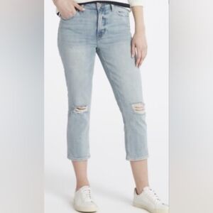Cosmic Blue Love Light Blue Fistressed Denim Capri, size 29P, NWT